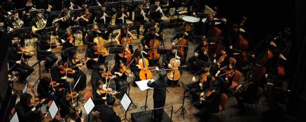 AL FESTIVAL DEI DUE MONDI DI SPOLETO IL CONCERTO DELLA YOUNG TALENTS ORCHESTRA EY   A SOSTEGNO DEI R